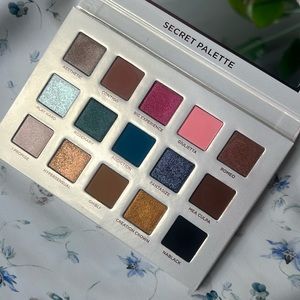 Nabla secret palette